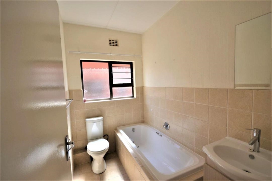 2 Bedroom Property for Sale in Randpark Ridge Gauteng