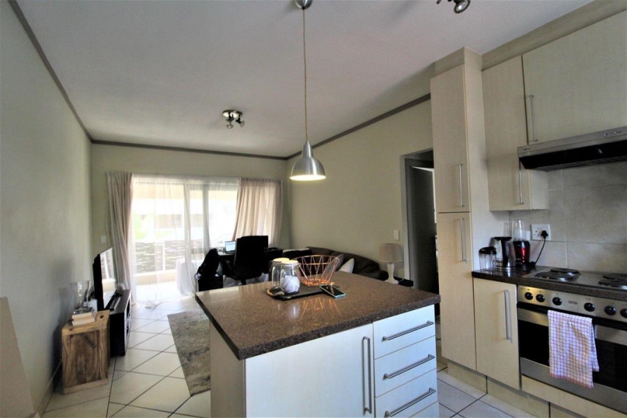 To Let 1 Bedroom Property for Rent in Lonehill Gauteng