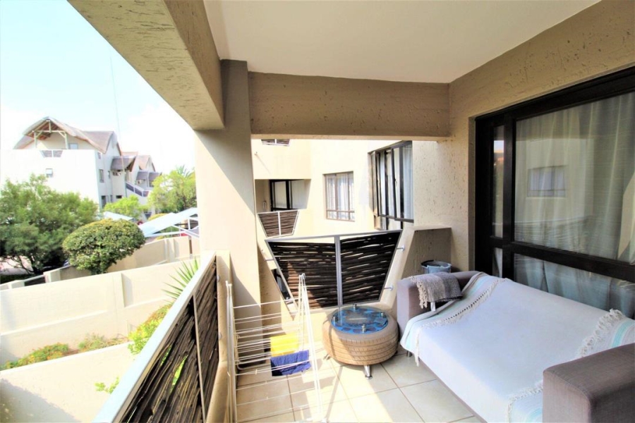 To Let 1 Bedroom Property for Rent in Lonehill Gauteng