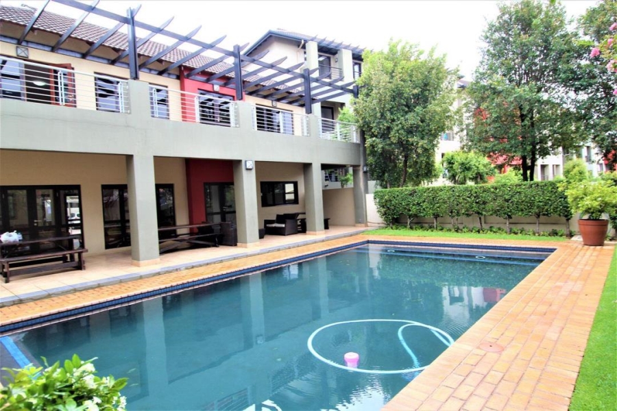 To Let 2 Bedroom Property for Rent in Lonehill Gauteng