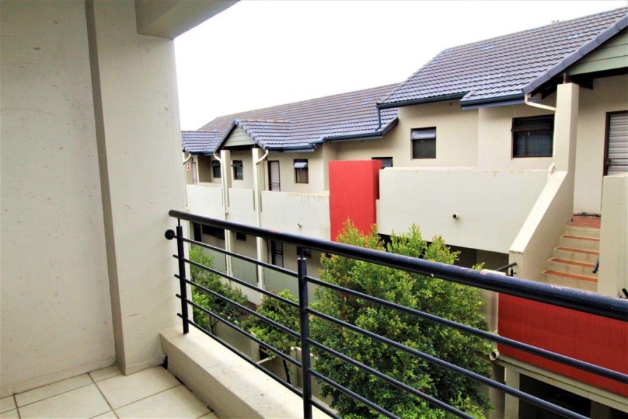 To Let 2 Bedroom Property for Rent in Lonehill Gauteng