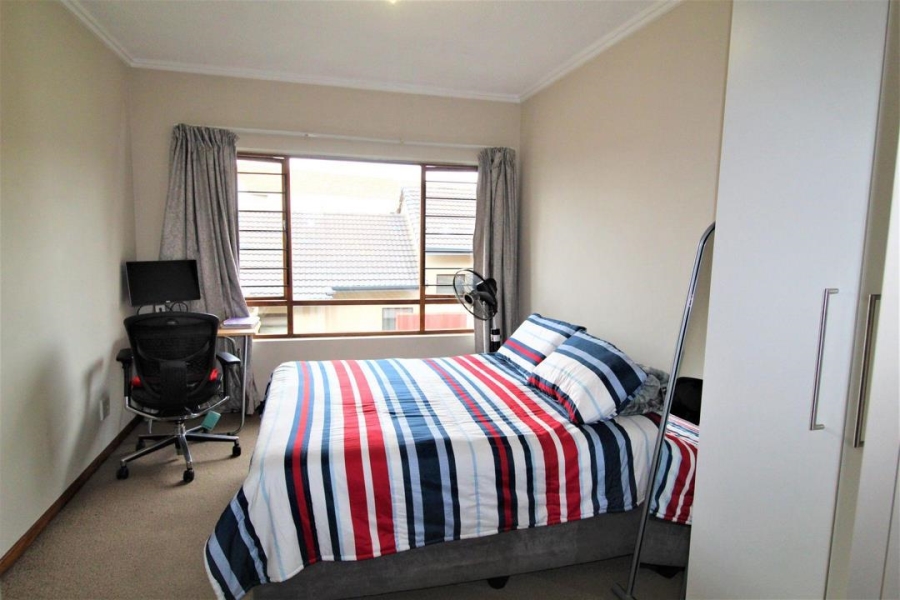 To Let 2 Bedroom Property for Rent in Lonehill Gauteng