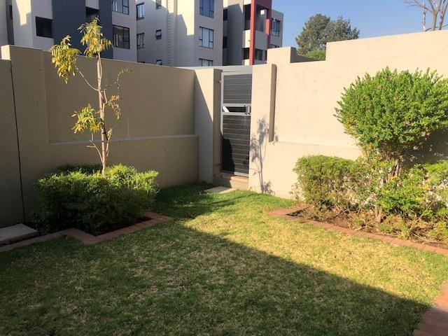 To Let 1 Bedroom Property for Rent in Beverley Gauteng