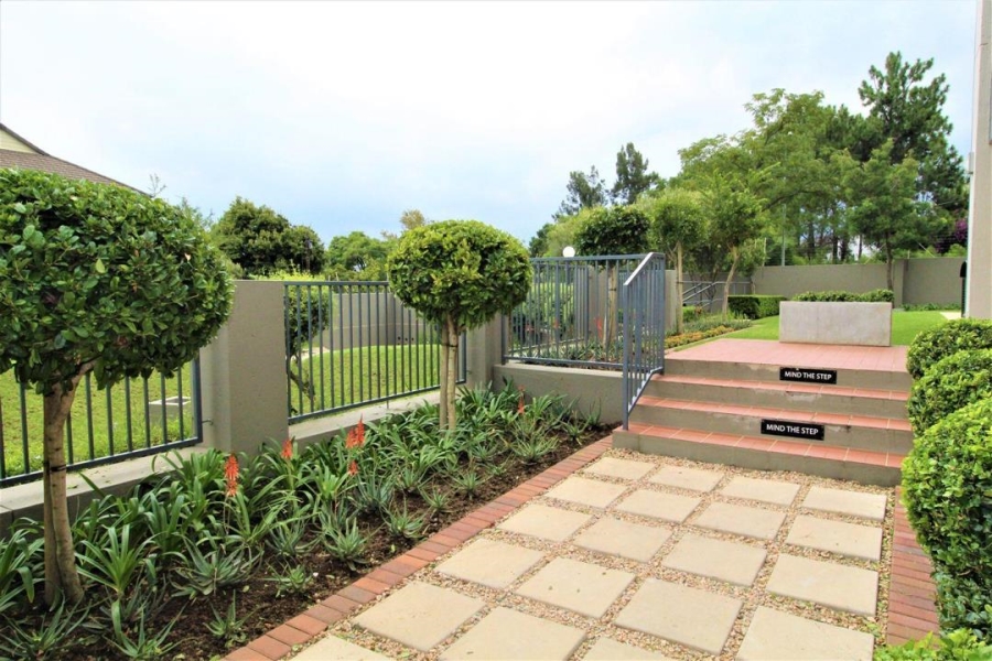 To Let 1 Bedroom Property for Rent in Beverley Gauteng