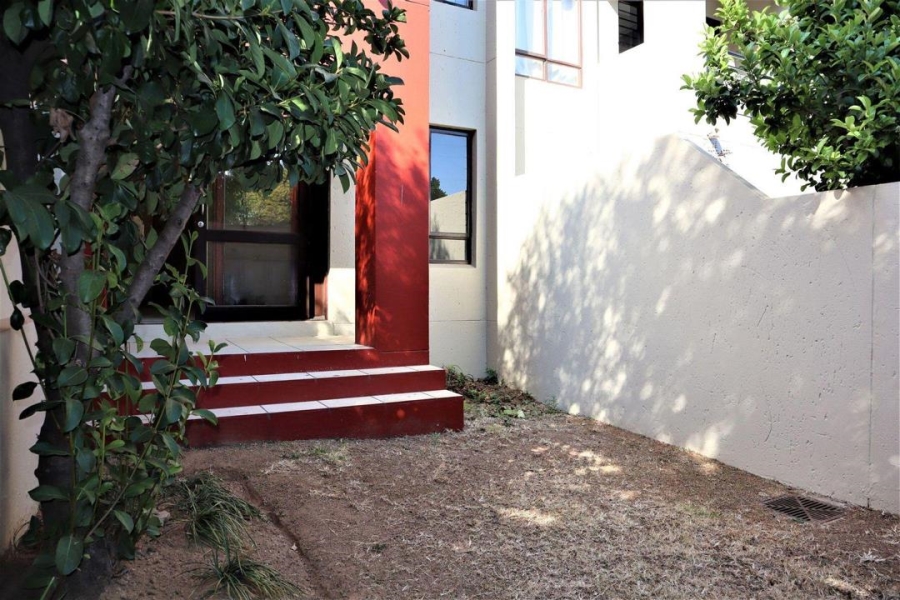 To Let 0 Bedroom Property for Rent in Lonehill Gauteng