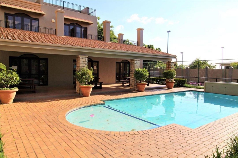 To Let 1 Bedroom Property for Rent in Lonehill Gauteng