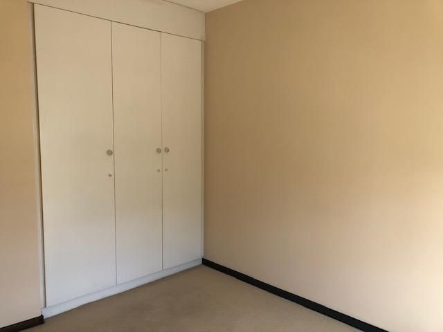 To Let 1 Bedroom Property for Rent in Lonehill Gauteng