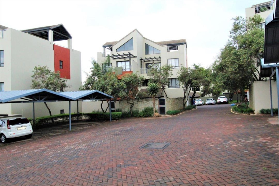 To Let 1 Bedroom Property for Rent in Lonehill Gauteng