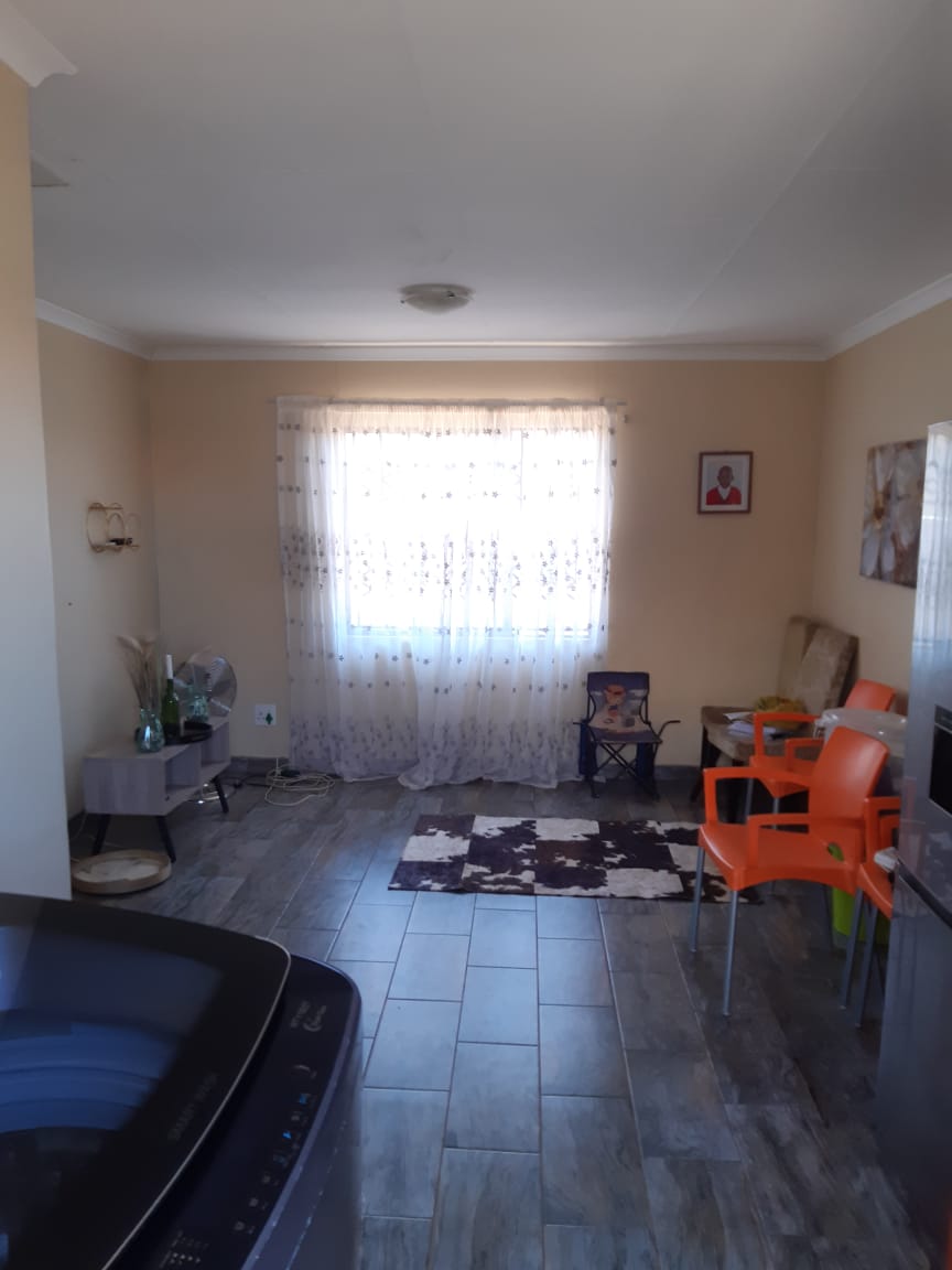 2 Bedroom Property for Sale in Lufhereng Gauteng