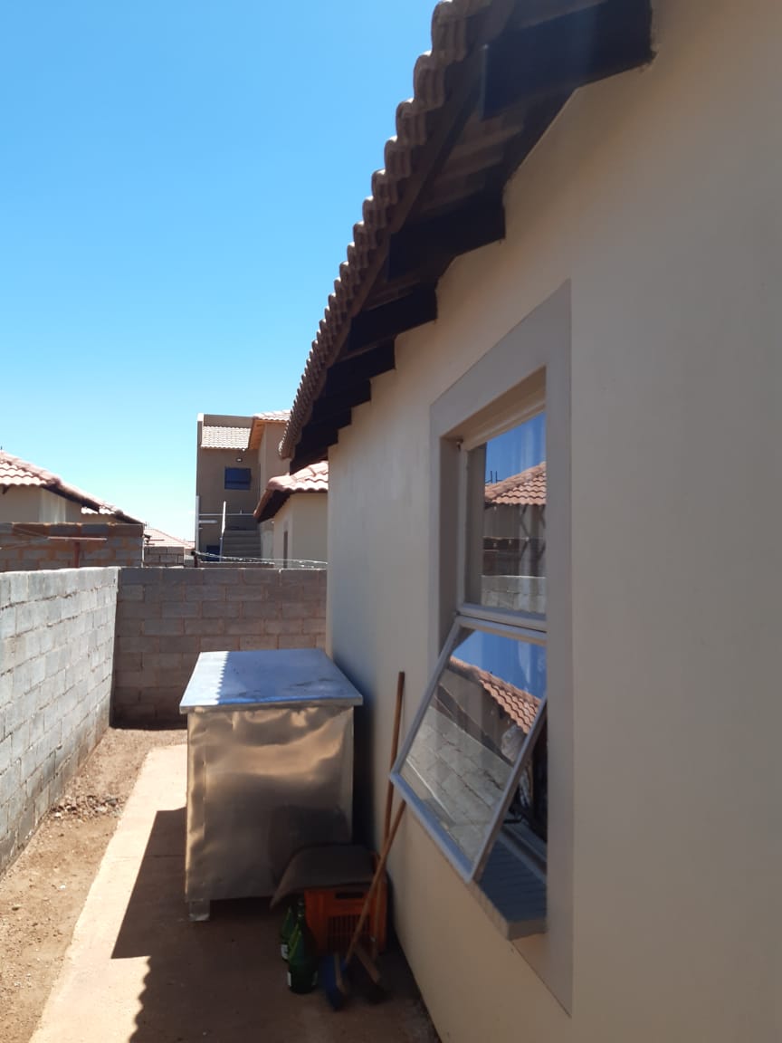 2 Bedroom Property for Sale in Lufhereng Gauteng