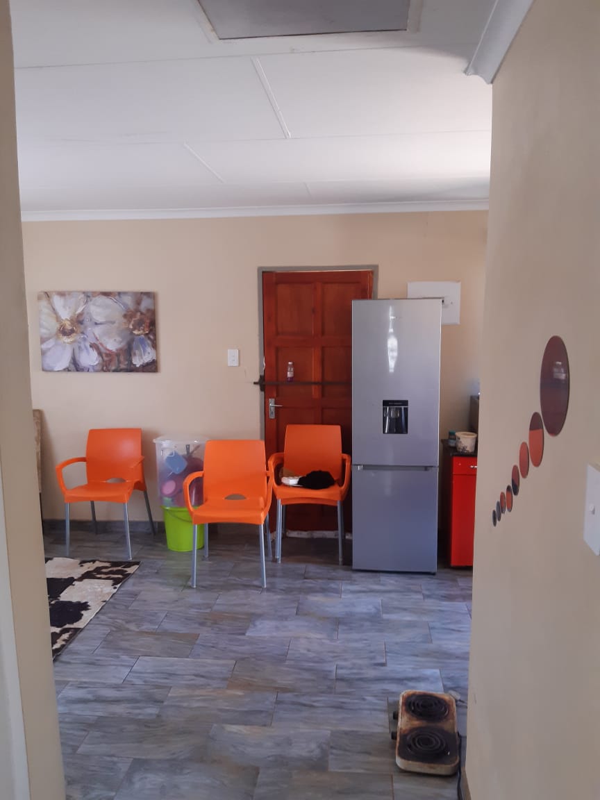 2 Bedroom Property for Sale in Lufhereng Gauteng