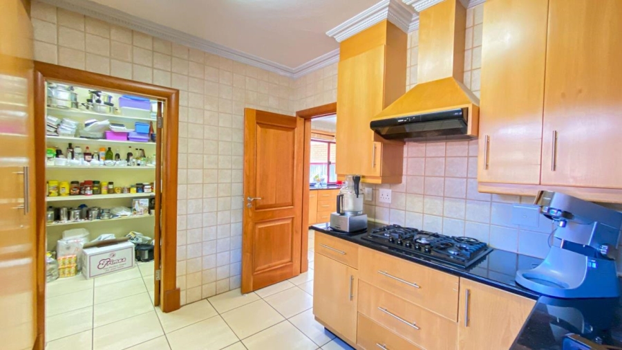 4 Bedroom Property for Sale in Claudius Gauteng