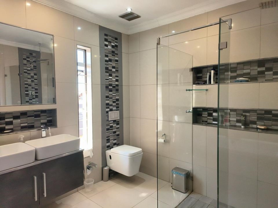 3 Bedroom Property for Sale in Laudium Gauteng