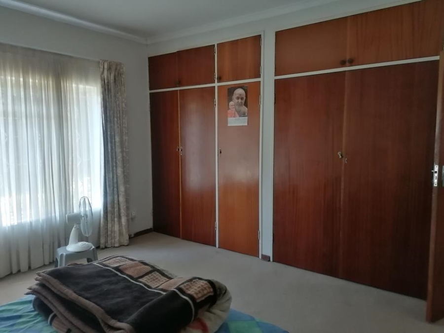 4 Bedroom Property for Sale in Laudium Gauteng