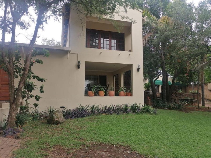 4 Bedroom Property for Sale in Erasmia Gauteng