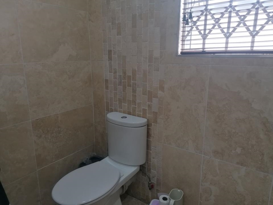 4 Bedroom Property for Sale in Erasmia Gauteng