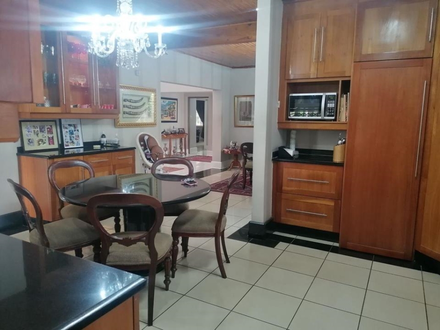 4 Bedroom Property for Sale in Erasmia Gauteng