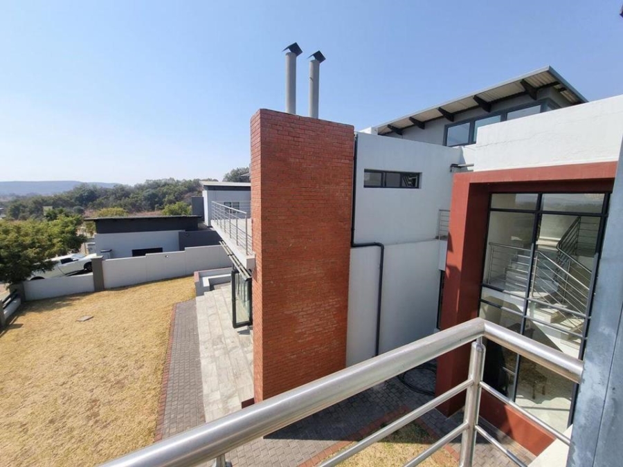 To Let 5 Bedroom Property for Rent in Copperleaf Estate Gauteng