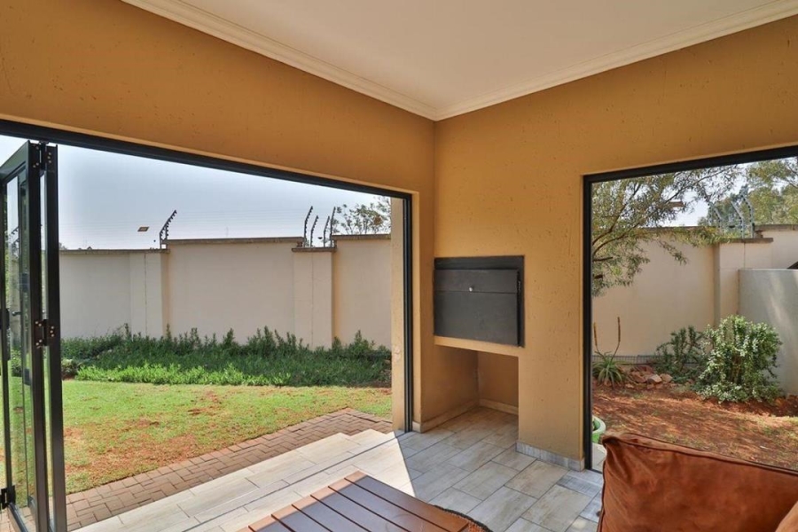 4 Bedroom Property for Sale in Copperleaf Estate Gauteng