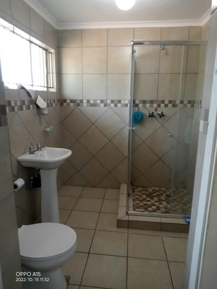 4 Bedroom Property for Sale in Krugersdorp Gauteng