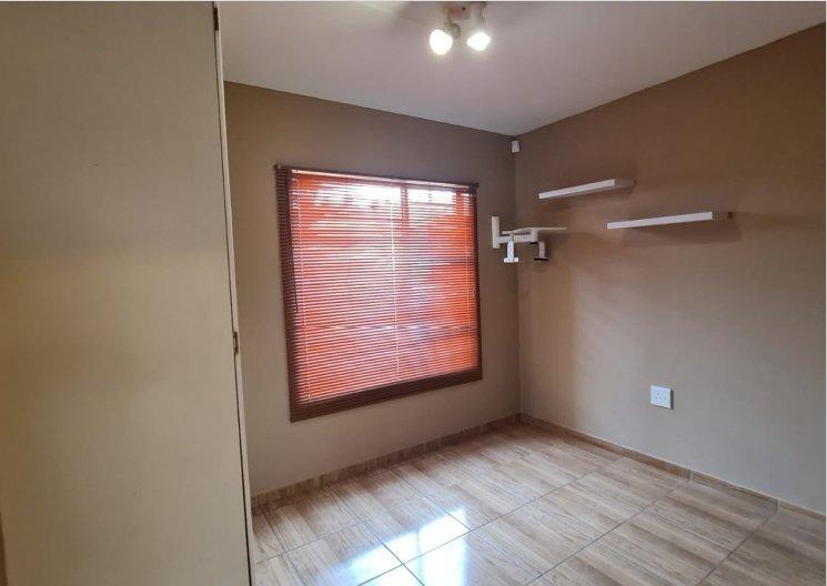 2 Bedroom Property for Sale in Sugar Bush Estate Gauteng