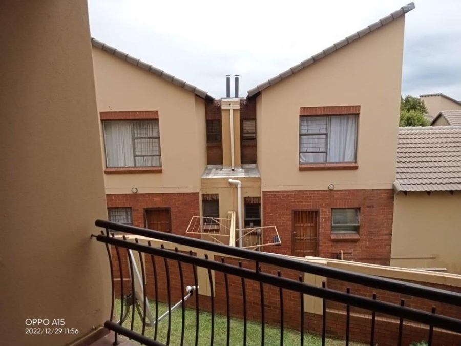 2 Bedroom Property for Sale in Sugar Bush Estate Gauteng