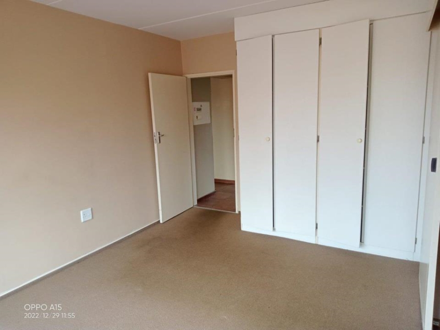 2 Bedroom Property for Sale in Sugar Bush Estate Gauteng