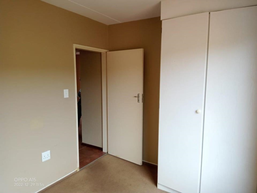 2 Bedroom Property for Sale in Sugar Bush Estate Gauteng