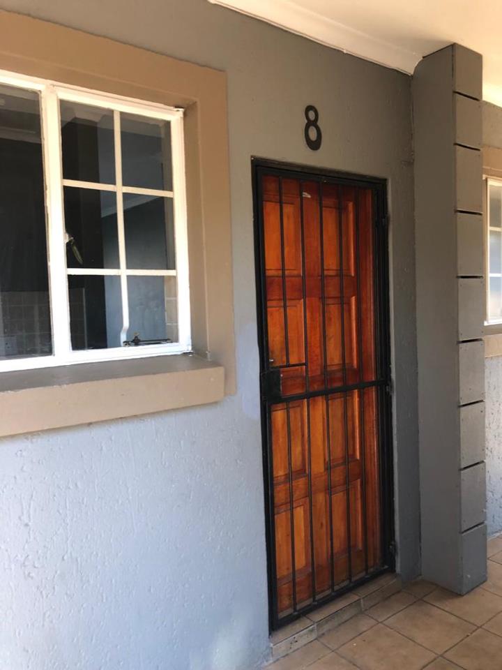 To Let 2 Bedroom Property for Rent in Wilgeheuwel Gauteng