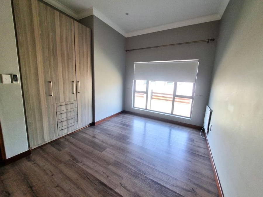 To Let 3 Bedroom Property for Rent in Copperleaf Estate Gauteng