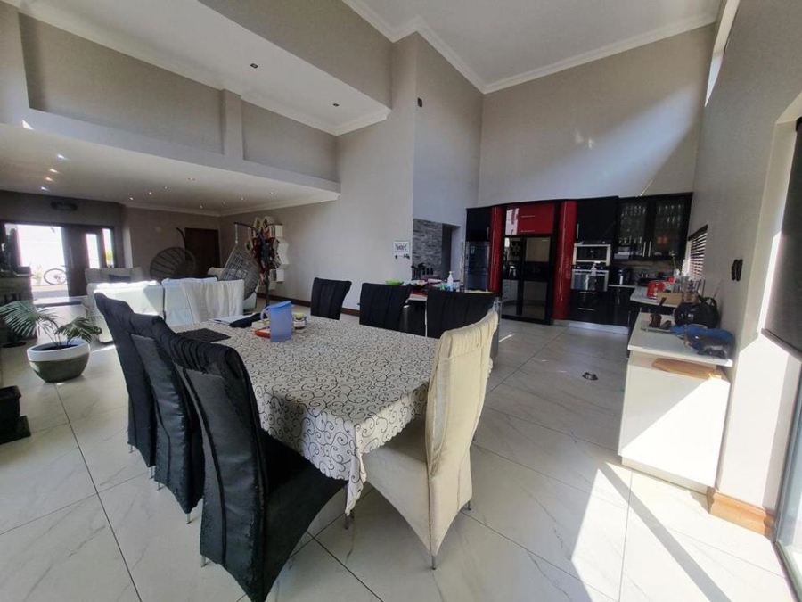 4 Bedroom Property for Sale in Copperleaf Estate Gauteng