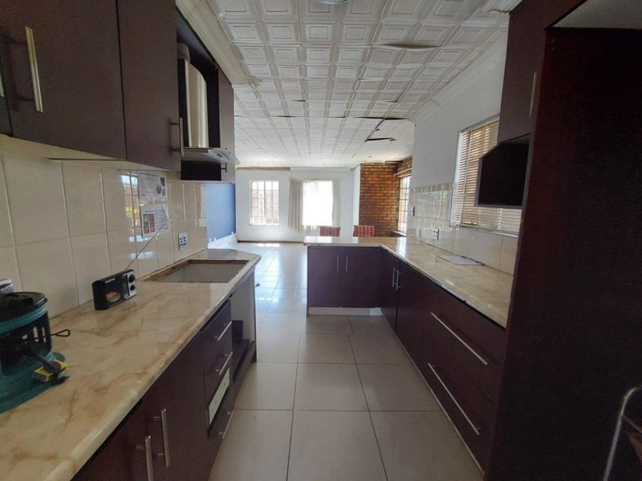 2 Bedroom Property for Sale in Theresa Park Gauteng