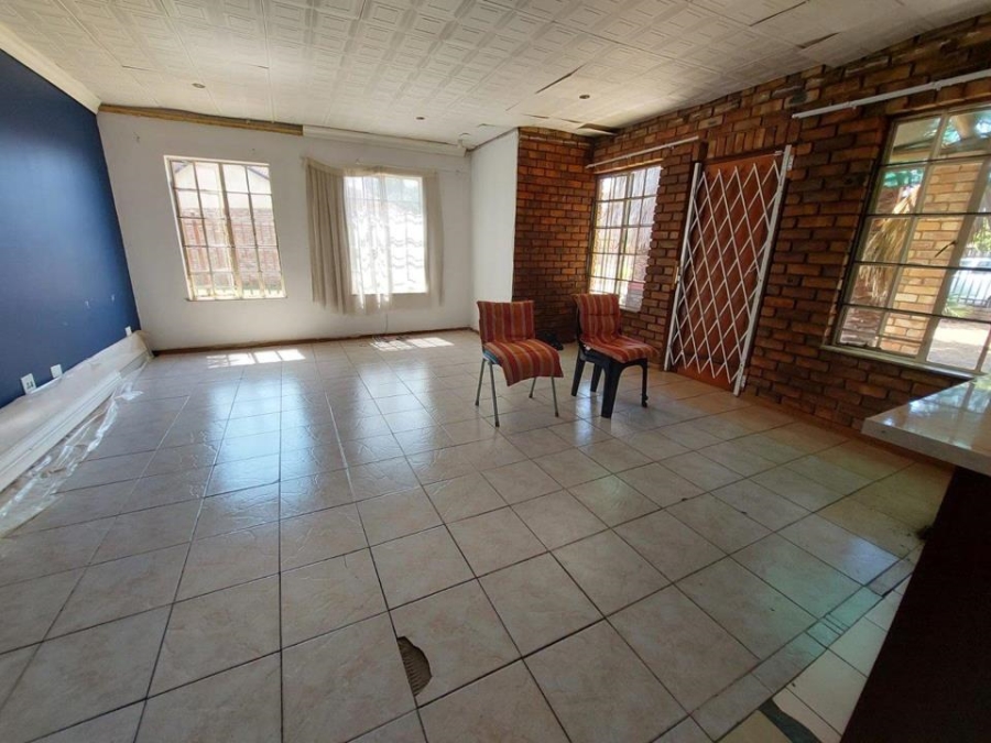 2 Bedroom Property for Sale in Theresa Park Gauteng