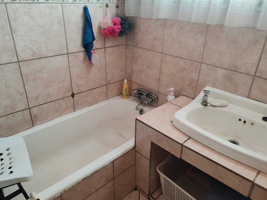 3 Bedroom Property for Sale in Claremont Gauteng