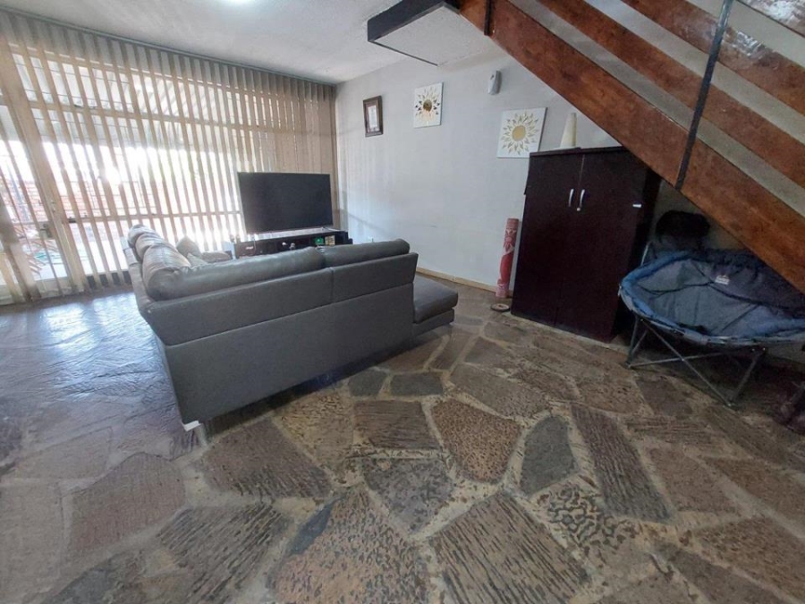 3 Bedroom Property for Sale in Pretoria Gardens Gauteng