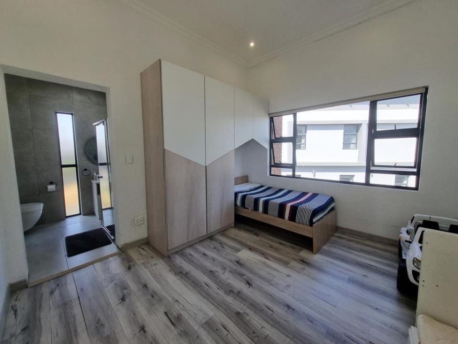 4 Bedroom Property for Sale in Copperleaf Estate Gauteng