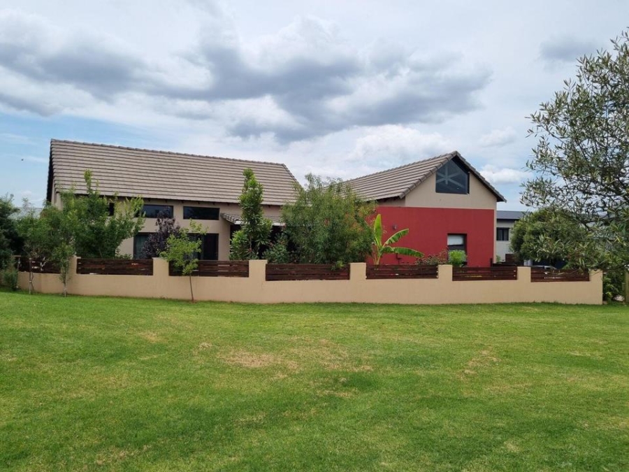 3 Bedroom Property for Sale in Copperleaf Estate Gauteng