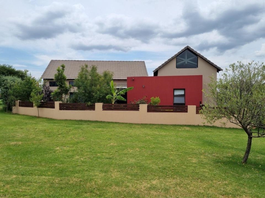 3 Bedroom Property for Sale in Copperleaf Estate Gauteng