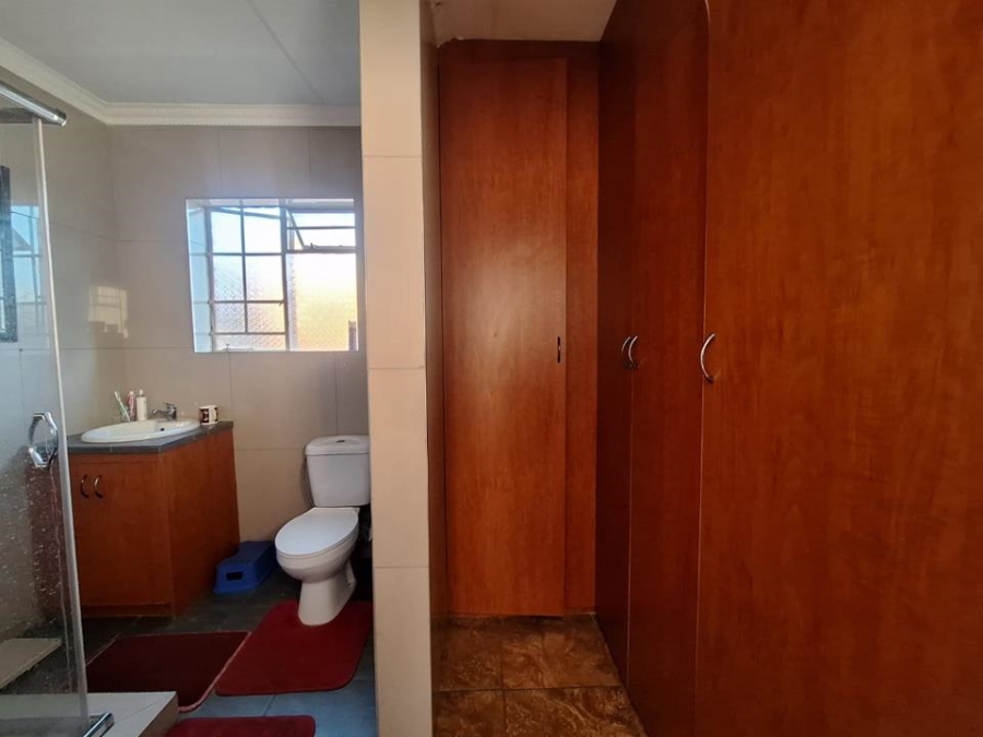 3 Bedroom Property for Sale in Claremont Gauteng