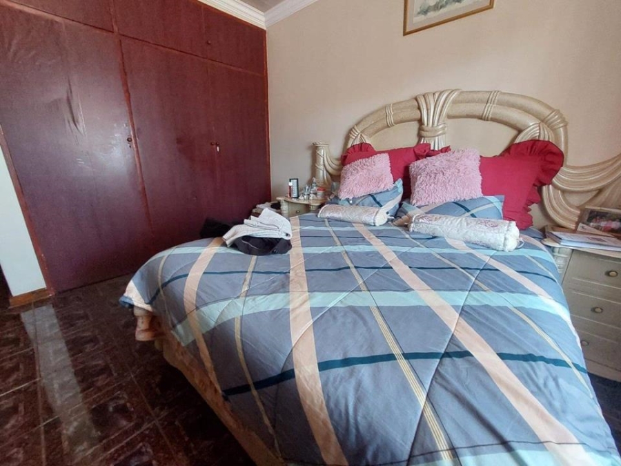 4 Bedroom Property for Sale in West Park Gauteng