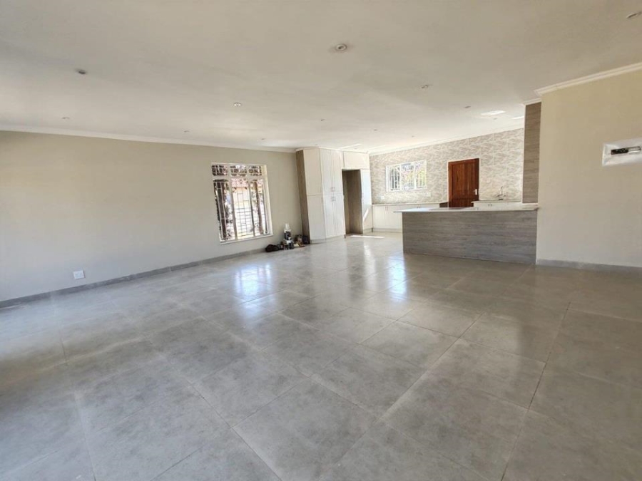 3 Bedroom Property for Sale in Kwaggasrand Gauteng