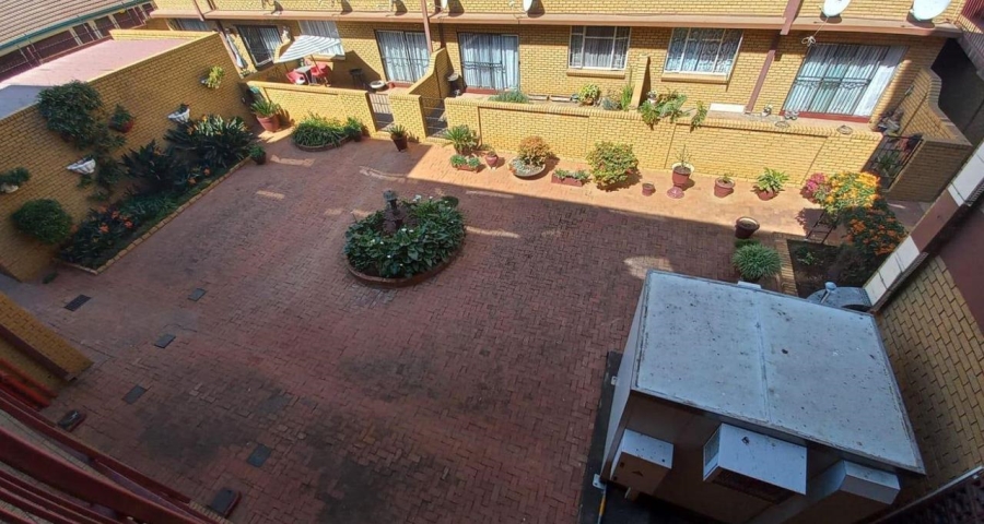 2 Bedroom Property for Sale in Pretoria Gardens Gauteng