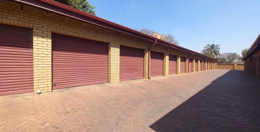 2 Bedroom Property for Sale in Pretoria Gardens Gauteng