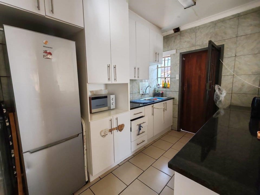 3 Bedroom Property for Sale in Elandspoort Gauteng