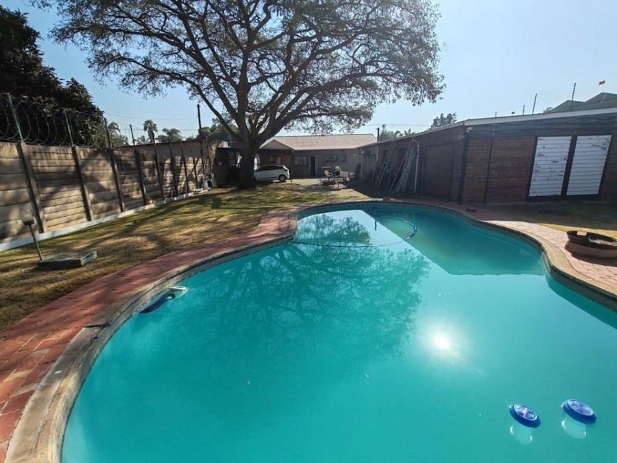 3 Bedroom Property for Sale in Booysens Gauteng