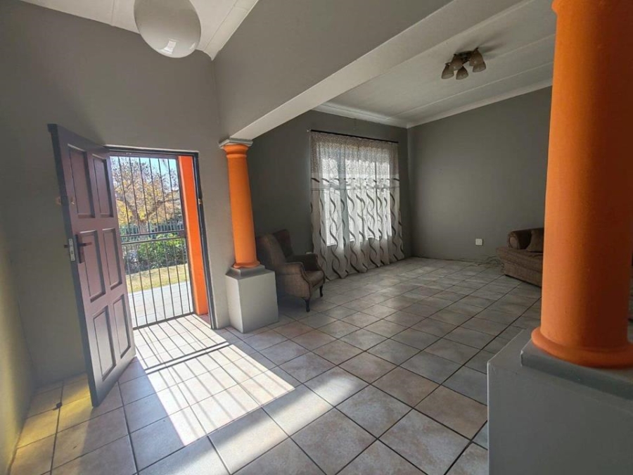 3 Bedroom Property for Sale in Pretoria Gardens Gauteng