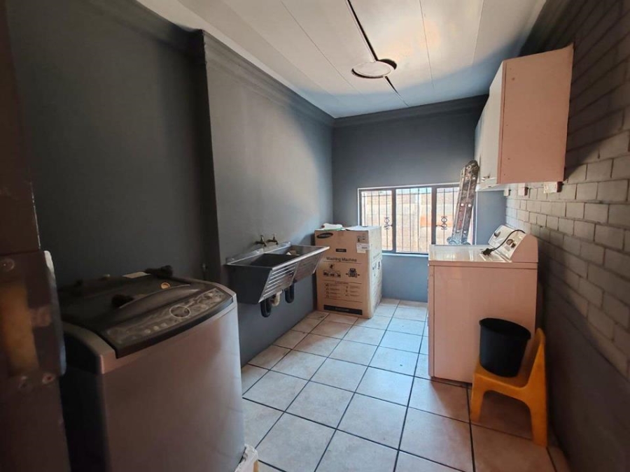 3 Bedroom Property for Sale in Pretoria Gardens Gauteng