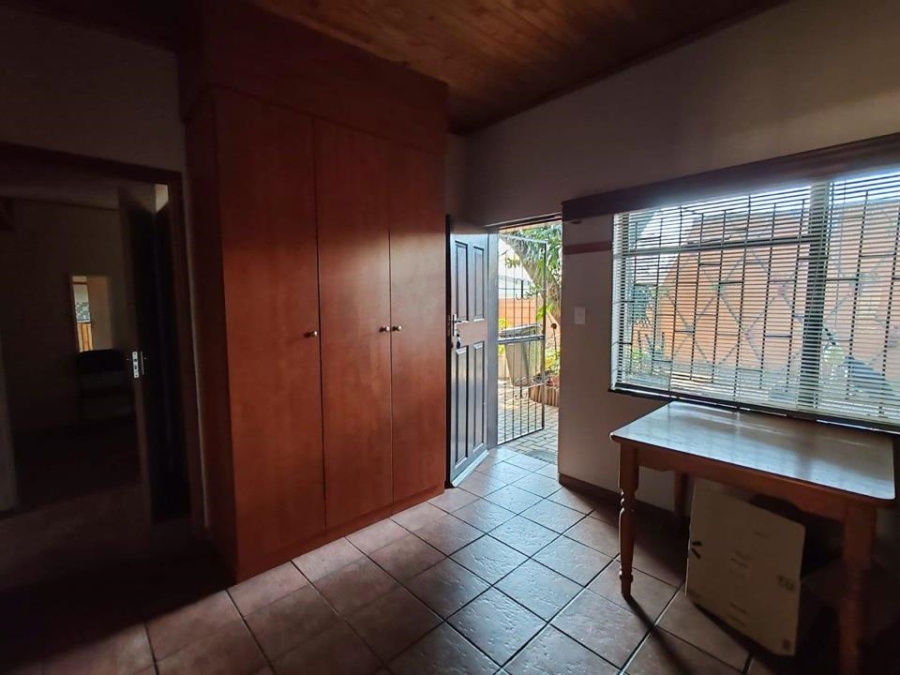 4 Bedroom Property for Sale in Pretoria Gardens Gauteng