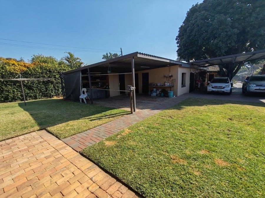 4 Bedroom Property for Sale in Pretoria Gardens Gauteng