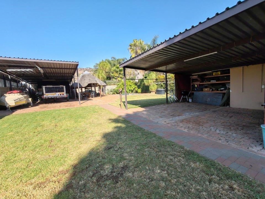 4 Bedroom Property for Sale in Pretoria Gardens Gauteng